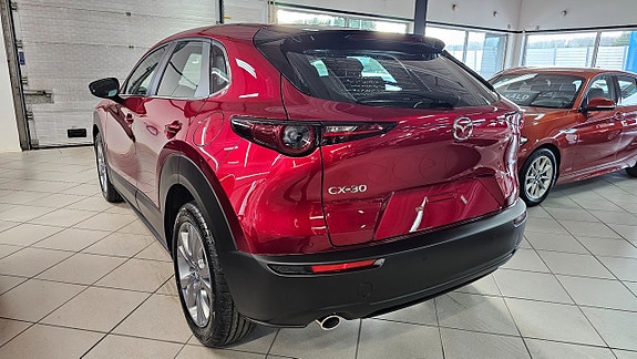 Mazda CX-30 7 of 8