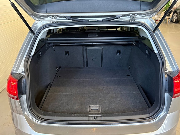 Volkswagen Golf I 14 of 22