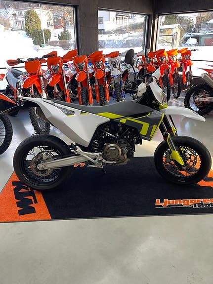 Husqvarna 701 Supermoto