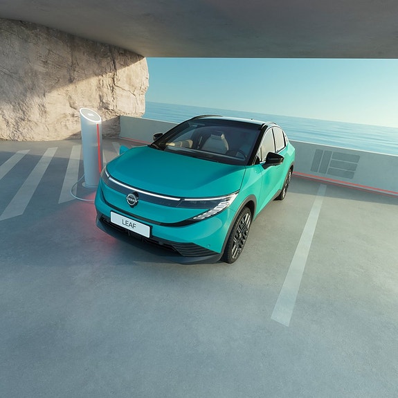 Nissan Leaf 8 of 8