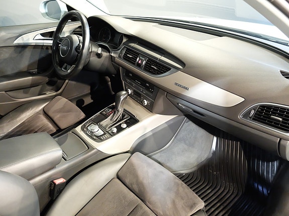 Audi A6 allroad 5 of 5