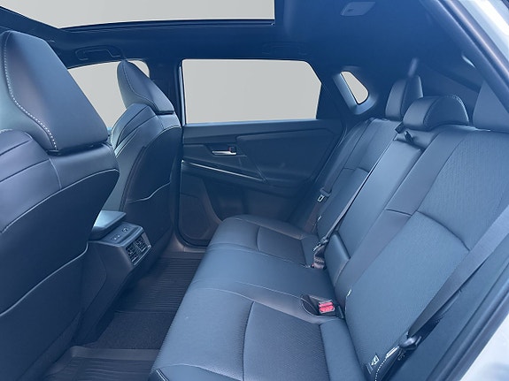 Subaru Solterra 10 of 27