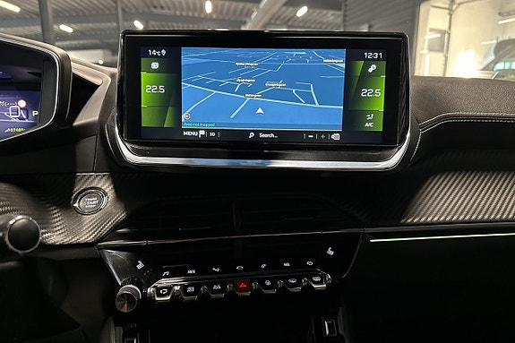Peugeot 208 12 of 19