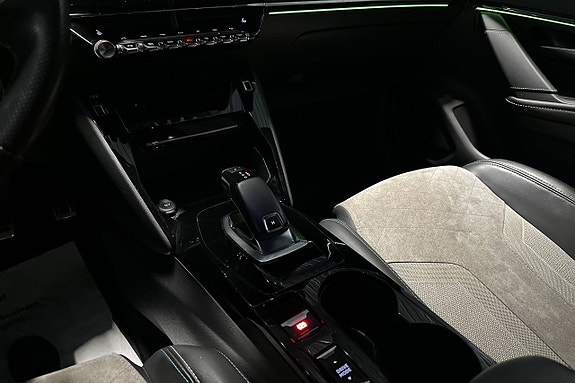 Peugeot 208 11 of 19