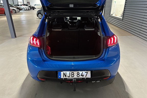 Peugeot 208 19 of 19