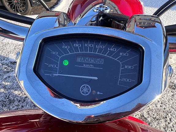 Yamaha XVS1300A Midnight Star 9 of 9