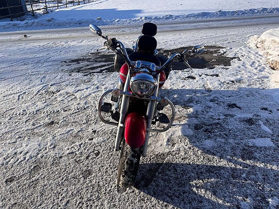 Yamaha XVS1300A Midnight Star 8 of 9