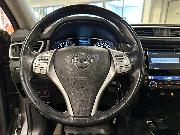 Nissan X-Trail 10 of 13
