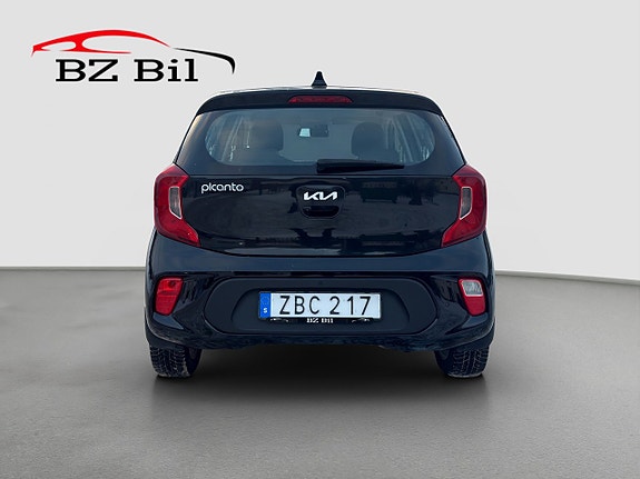 Kia Picanto 4 of 5