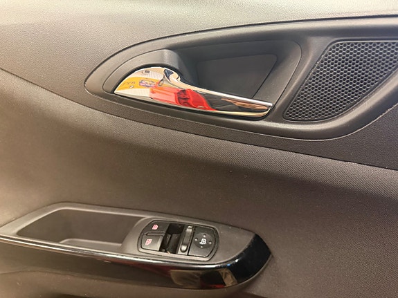 Opel Corsa 12 of 21