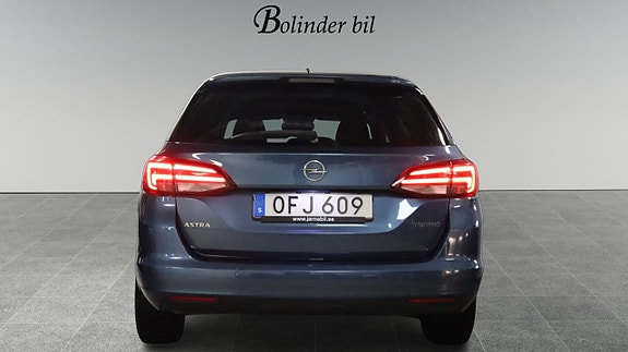 Opel Astra 5 of 5