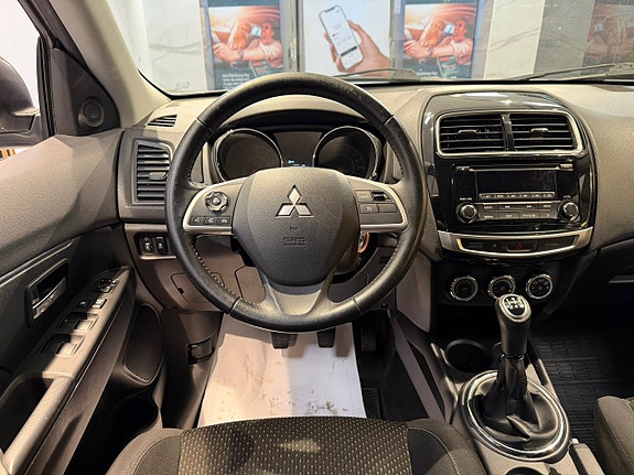 Mitsubishi ASX 10 of 20