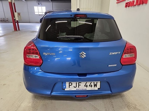 Suzuki Swift 7 of 10