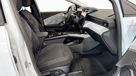 Ford Puma 3 of 5