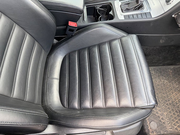 Volkswagen Passat Alltrack 11 of 26