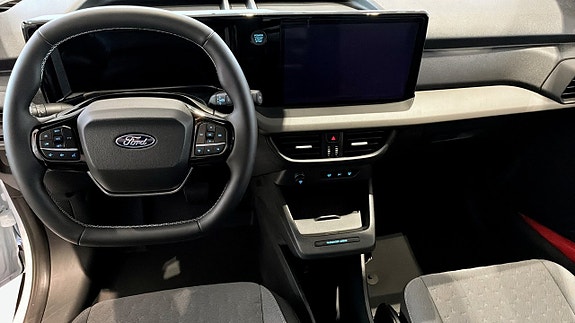 Ford E-Courier 4 of 5