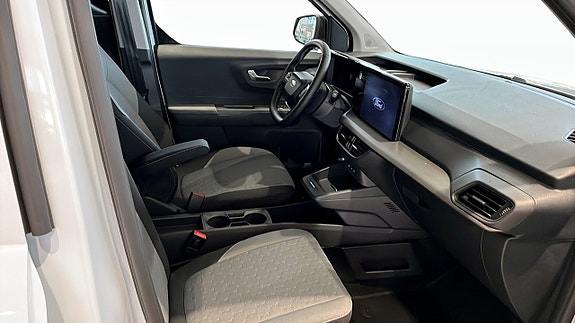 Ford E-Courier 3 of 5
