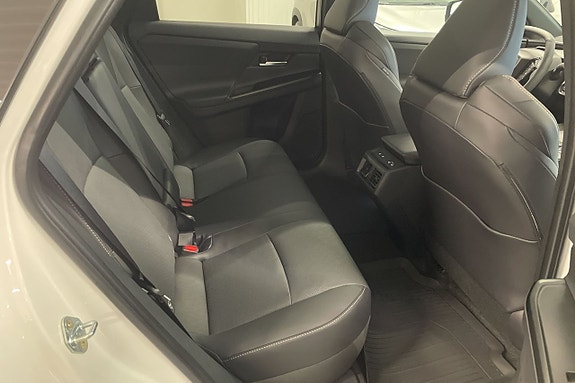 Subaru Solterra 17 of 18