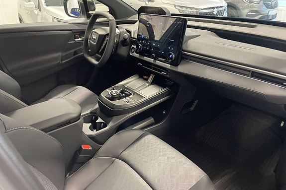 Subaru Solterra 14 of 18