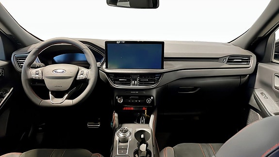 Ford Kuga 4 of 12