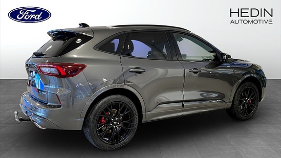 Ford Kuga 2 of 12