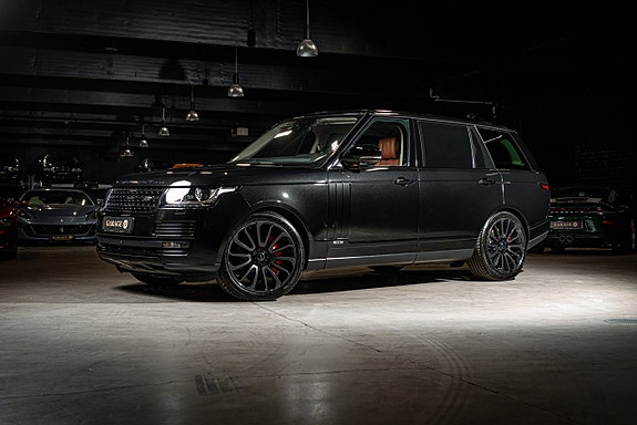 Land Rover Range Rover 2 of 5