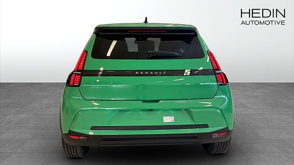Renault 5 E-Tech 7 of 12