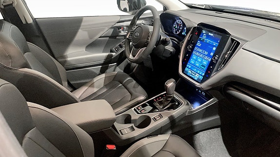 Subaru Crosstrek 3 of 5