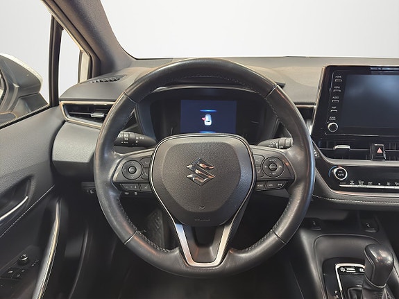 Suzuki Swace 14 of 24