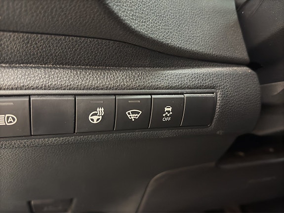 Suzuki Swace 21 of 24
