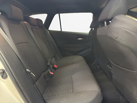 Suzuki Swace 13 of 24