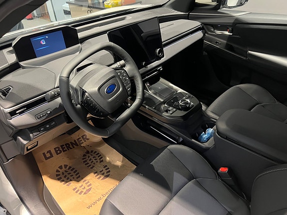 Subaru Solterra 8 of 16