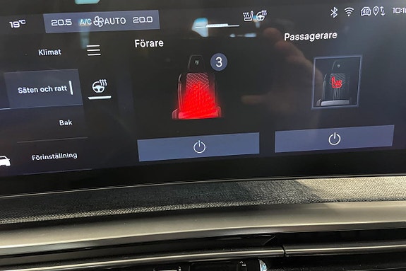 Peugeot e-5008 7 of 12