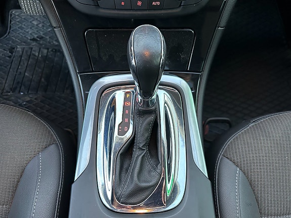 Opel Insignia 8 of 21