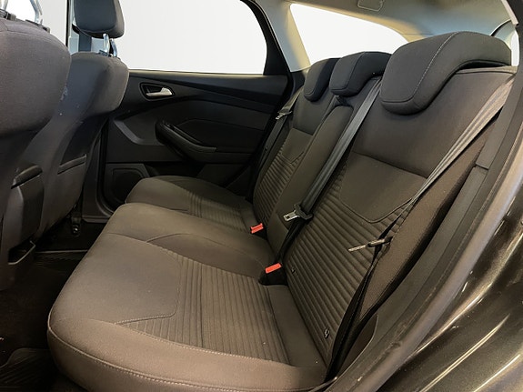 Ford Focus 11 of 22