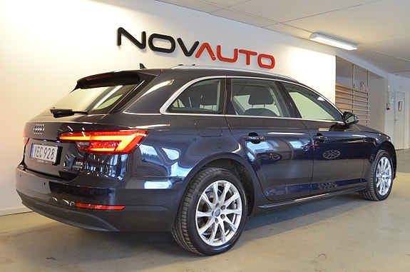 Audi A4 22 of 24