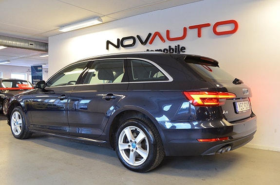 Audi A4 6 of 24