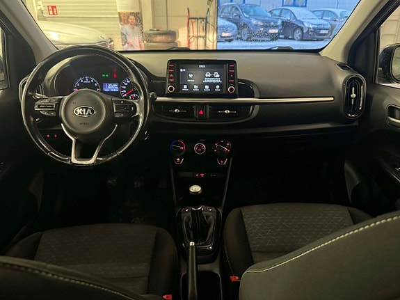 Kia Picanto 8 of 19