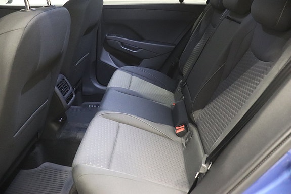 Volkswagen T-Roc 8 of 10