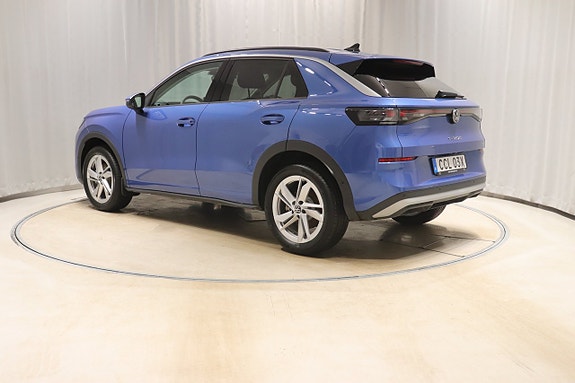 Volkswagen T-Roc 6 of 10