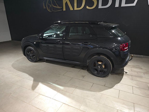 Citroen C4 Cactus 3 of 5
