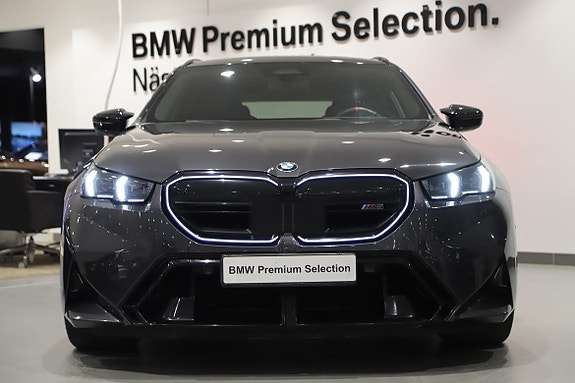 BMW M5 7 of 17