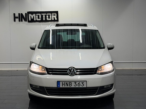 Volkswagen Sharan 3 of 5