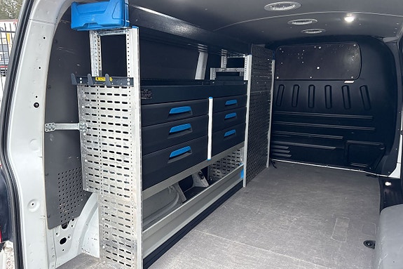 Volkswagen Transporter 6 of 12