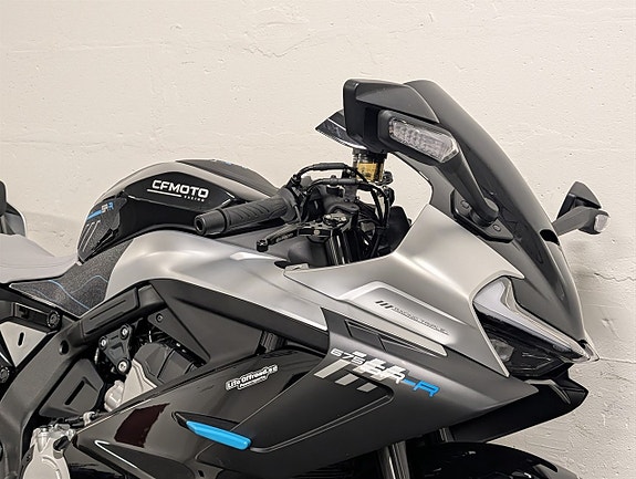 CFMOTO 675 SR-R Sportig och välutrustad supersporthoj*SÅLD* 12 of 16