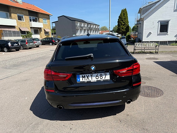 BMW 520d 5 of 6