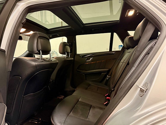 Mercedes-Benz E350 8 of 15
