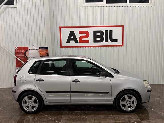 Volkswagen Polo 3 of 5