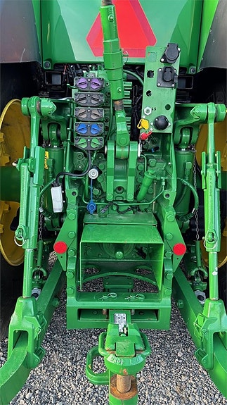 John Deere 8400R E23 TRAKTOR