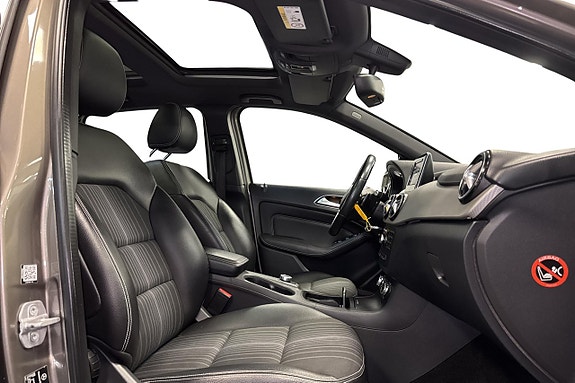 Mercedes-Benz B180 6 of 14